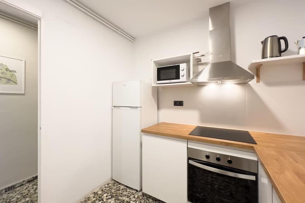 Appartamento Bebarceloner Eixample - 3 Bedrooms Barcellona